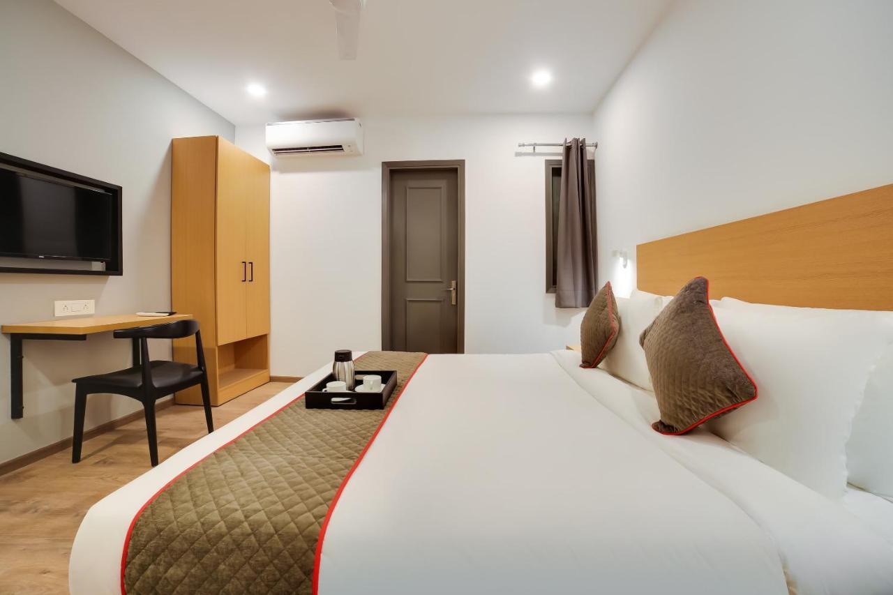 Oyo Townhouse 019 Anand Vihar Hotel New Delhi Bagian luar foto