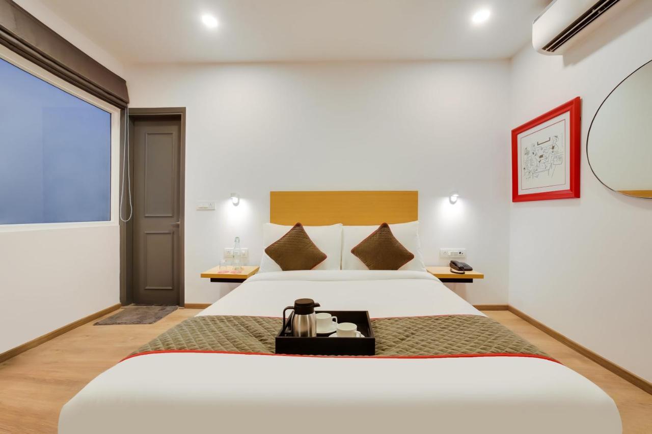Oyo Townhouse 019 Anand Vihar Hotel New Delhi Bagian luar foto